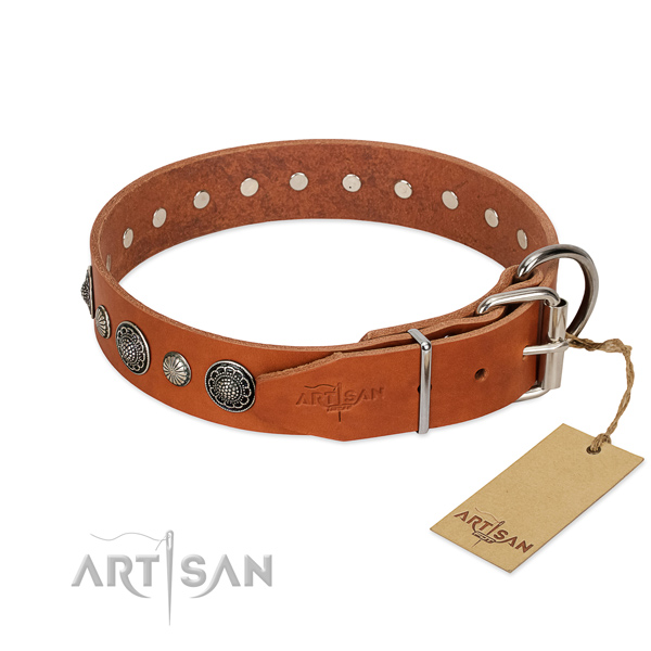 High quality genuine leather dog collar with corrosion proof fittings