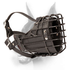 Doberman muzzle metal rubber covered basket for winter
