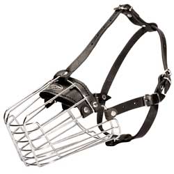 Excellent wire dog muzzle for walks