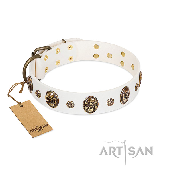Adjustable full grain genuine leather collar for your pet