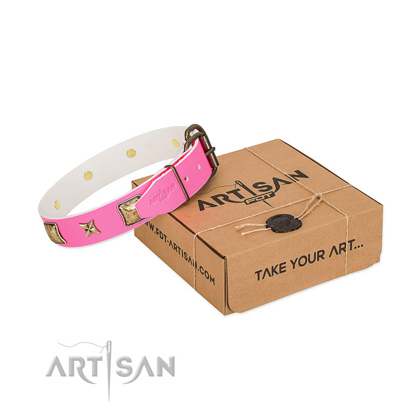 Rust-proof hardware on natural genuine leather dog collar for handy use