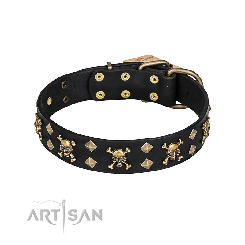 'Jolly Rojer' FDT Artisan Doberman Leather Dog Collar with Pirate Design - 1 1/2 inch (40 mm) wide